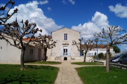 Vue de Chasnais (Aunis Nord)